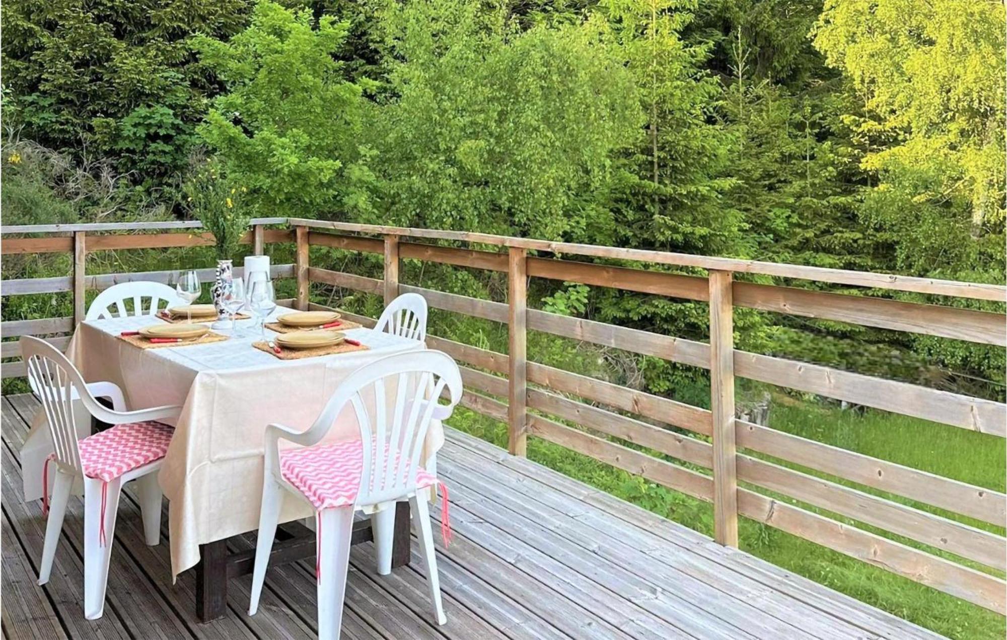 Gorgeous Apartment In Gerardmer With Kitchen Luaran gambar