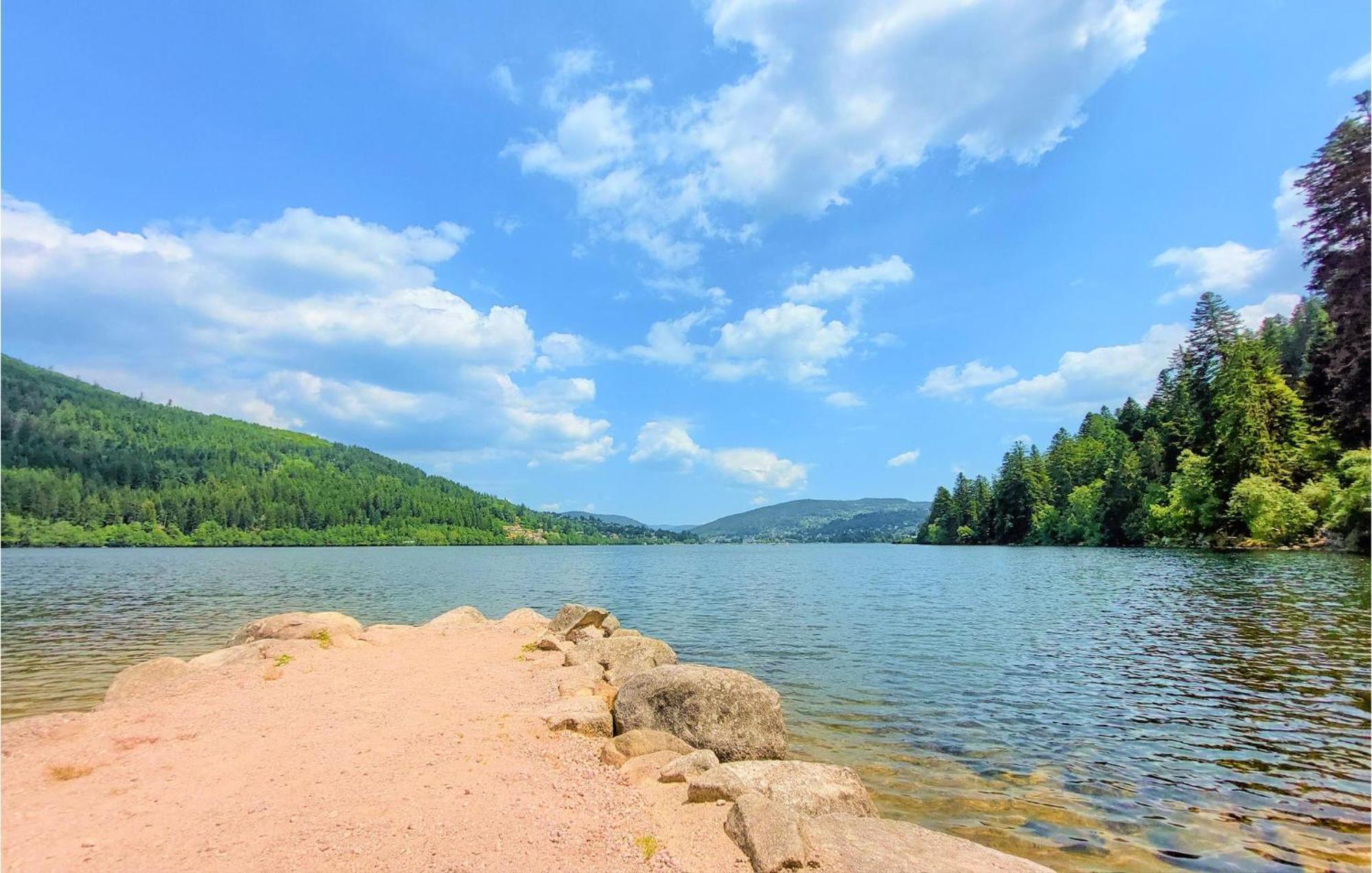 Gorgeous Apartment In Gerardmer With Kitchen Luaran gambar